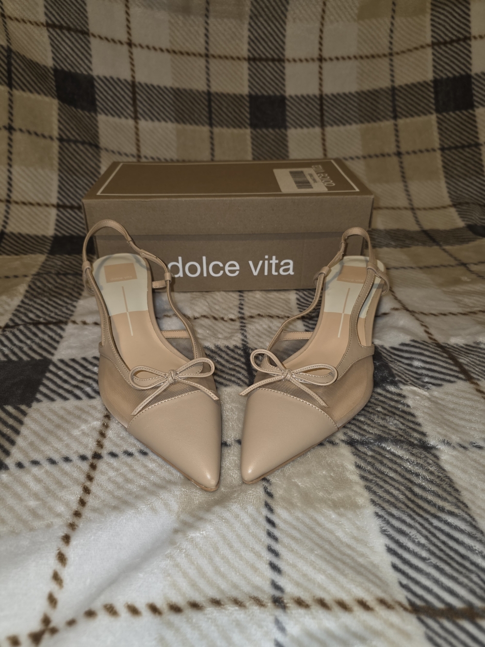 Dolce Vita Beige Pointed Toe Slingback Pumps with Bow